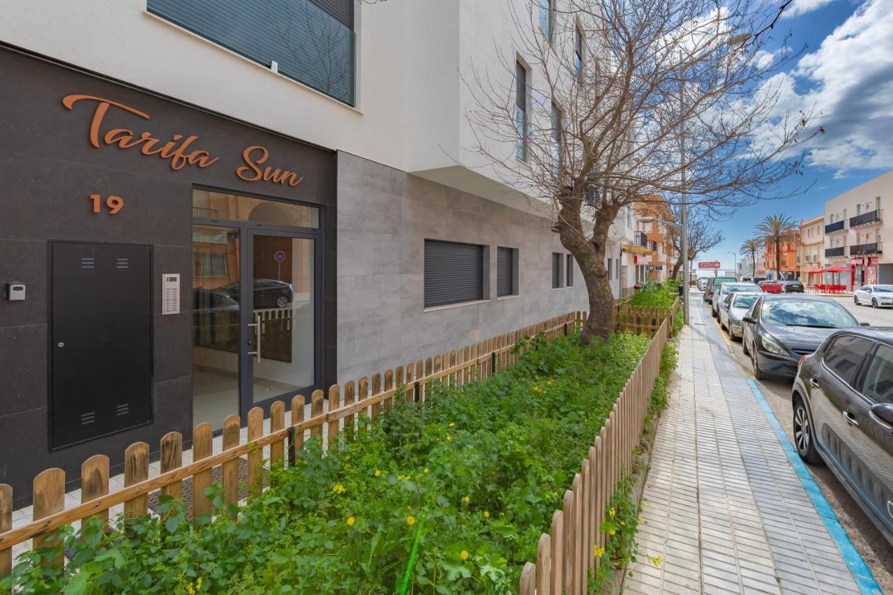 Apartment Centric, Amazing Views, Garage And Fibre Wifi *